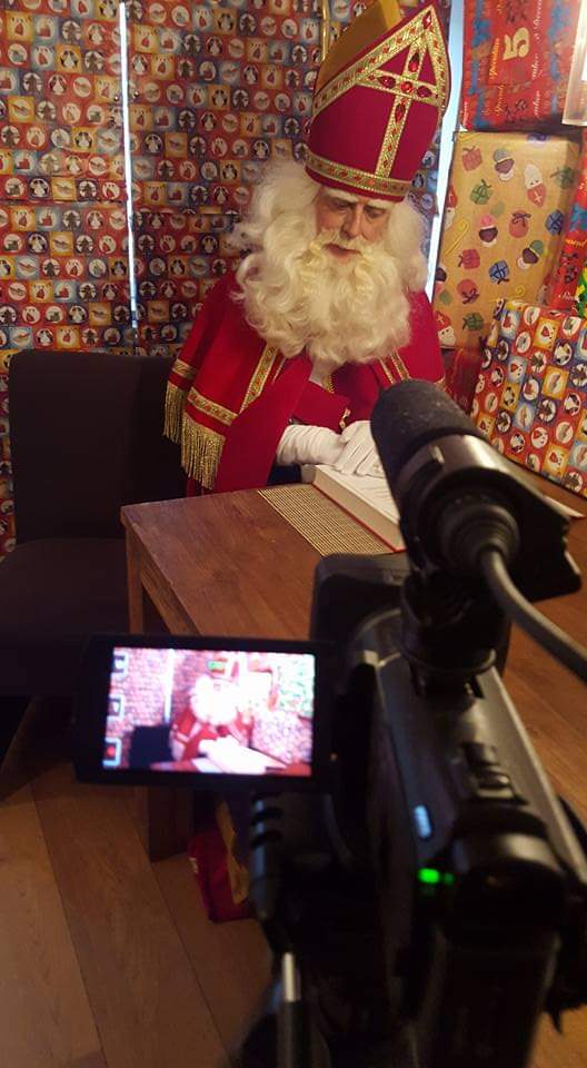 Huisbezoeken en videoboodschappen van Sinterklaas